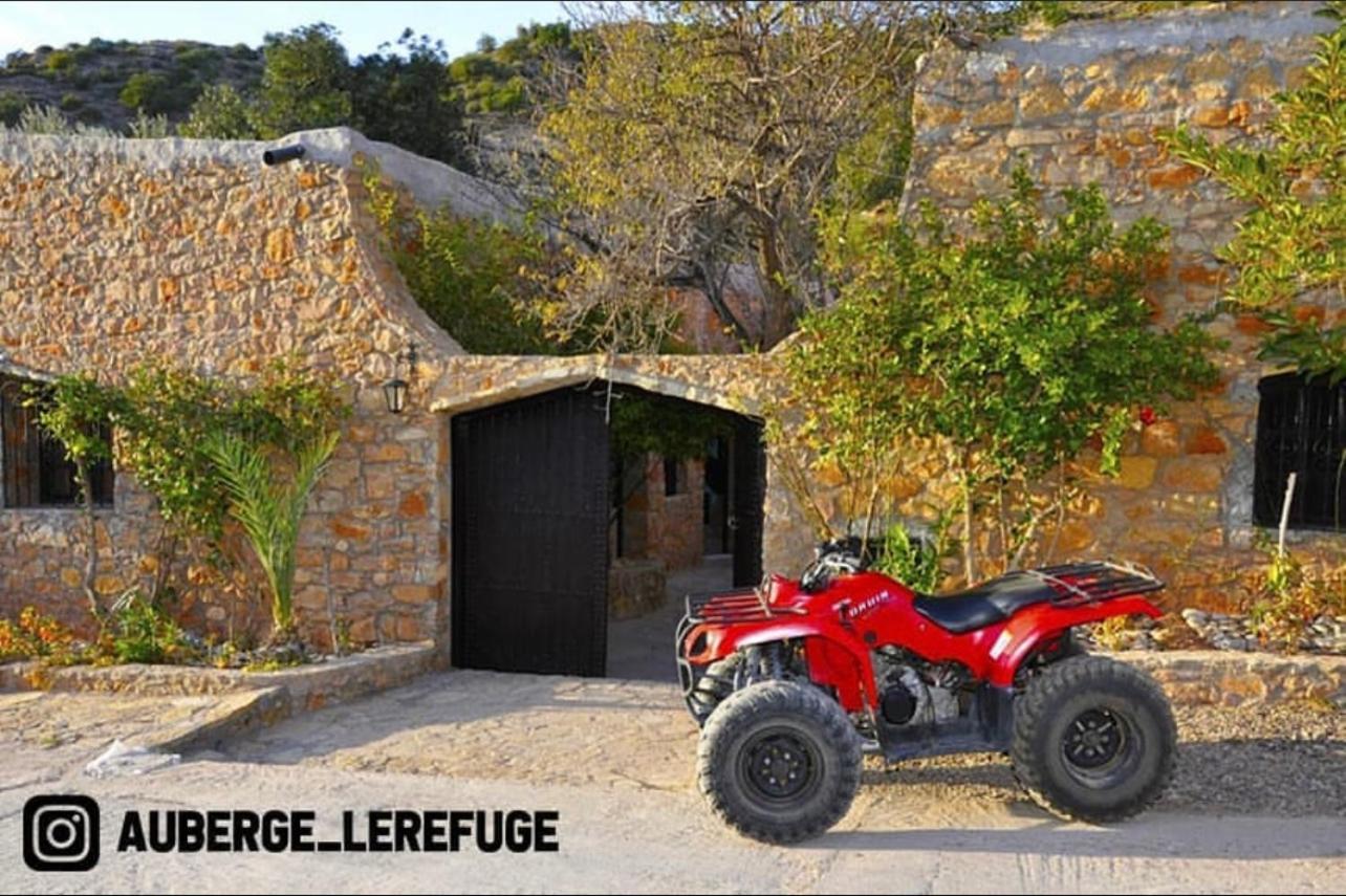 Aksri Auberge Le Refuge מראה חיצוני תמונה