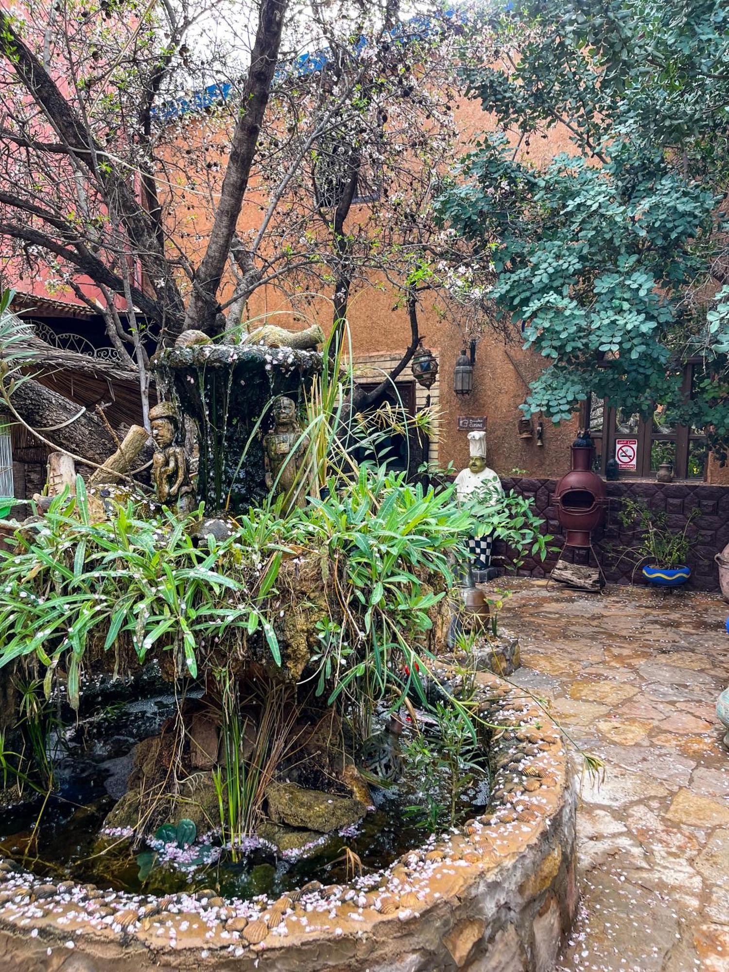 Aksri Auberge Le Refuge מראה חיצוני תמונה